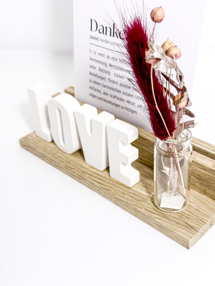 Love Kartenständer Detailansicht