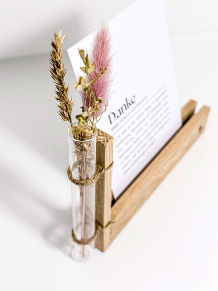 Kartenständer Detailansicht