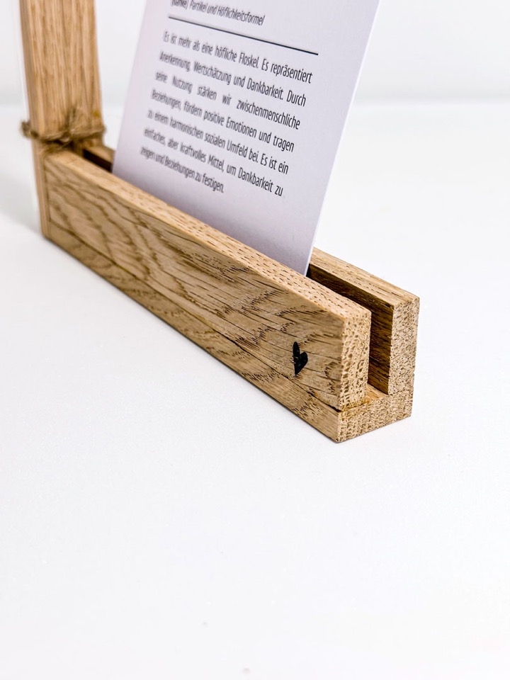 Kartenständer Detailansicht